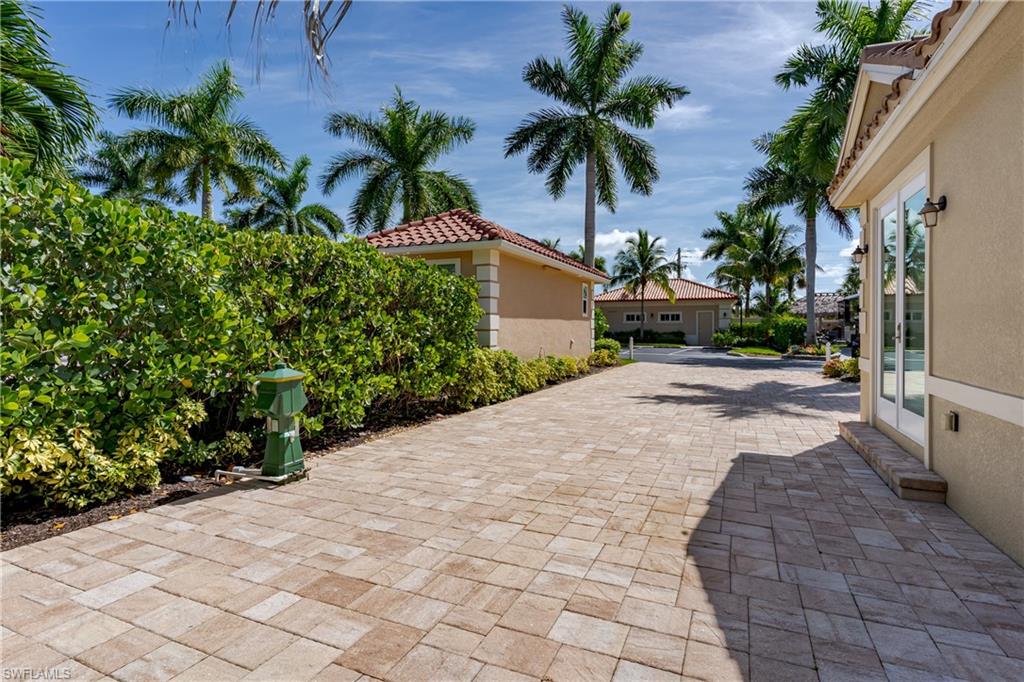 13596 Snook Circle Naples, FL 34114 - Photo 32 of 46