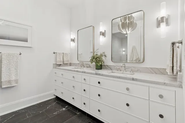 $2,295,000 | 1111 West River Parkway, Unit 35C, Minneapolis, MN 55415