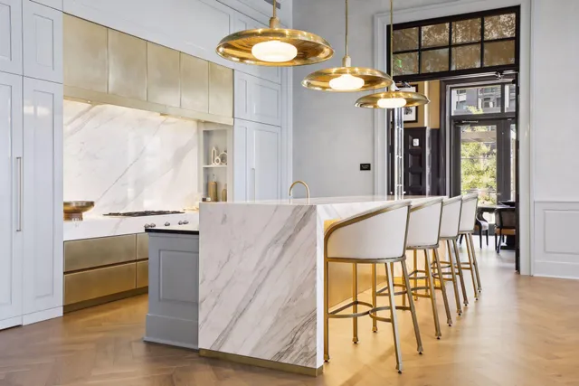 $2,295,000 | 1111 West River Parkway, Unit 35C, Minneapolis, MN 55415