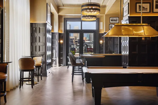 $2,295,000 | 1111 West River Parkway, Unit 35C, Minneapolis, MN 55415