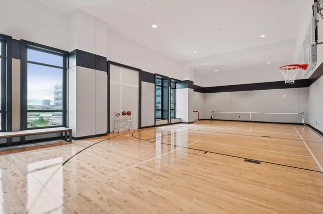 $2,295,000 | 1111 West River Parkway, Unit 35C, Minneapolis, MN 55415