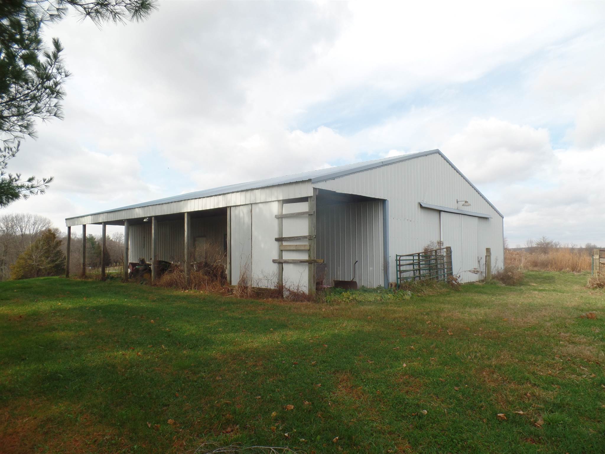 1097 South Walnut Grove Road Bloomfield, IN 47424 - Photo 10 of 18