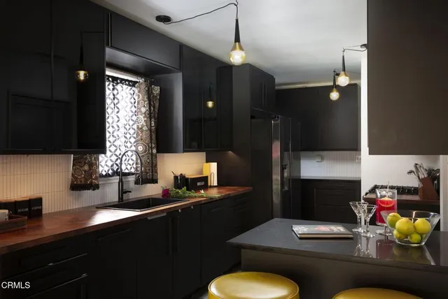 $1,198,000 | 574 North Sunnyslope Avenue, Pasadena, CA 91107