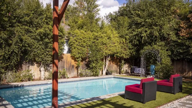 $1,198,000 | 574 North Sunnyslope Avenue, Pasadena, CA 91107