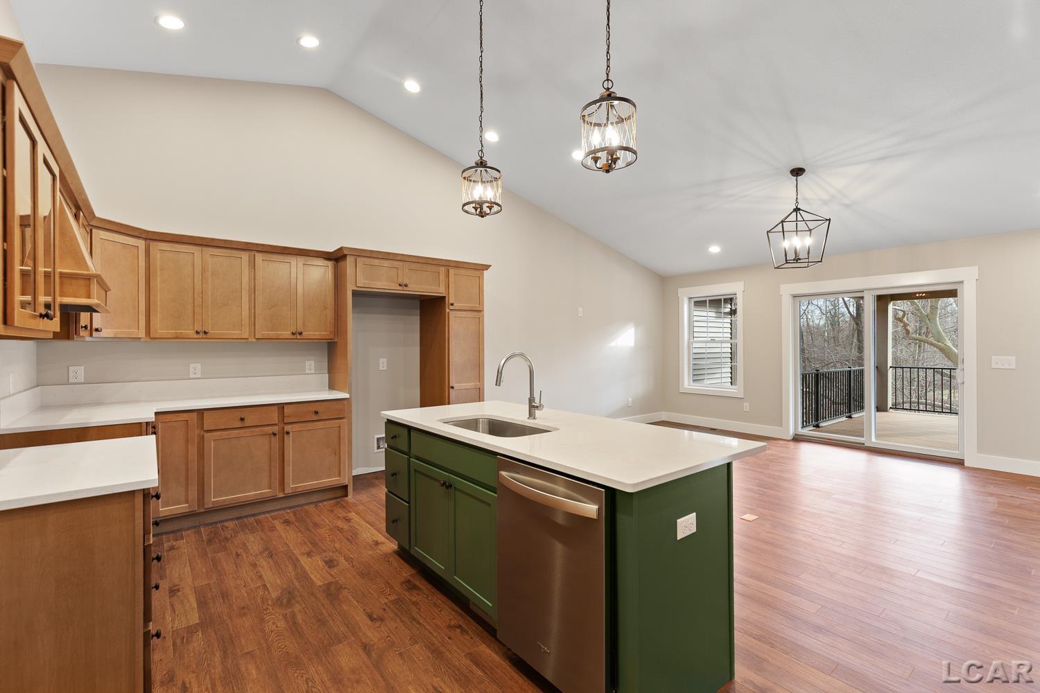 1637 Rivers Edge Court Adrian, MI 49221 - Photo 7 of 35 Gallery Image 7
