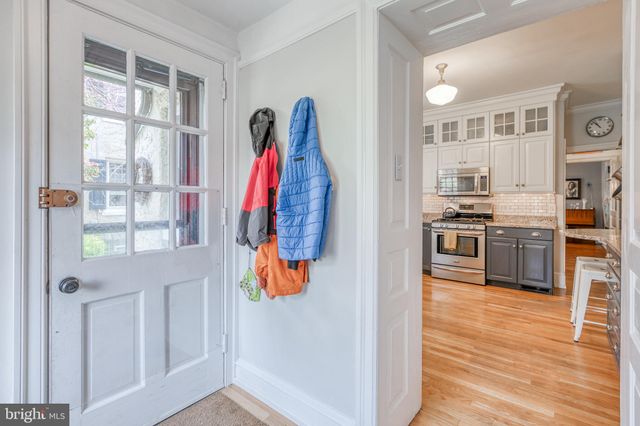 $650,000 | 125 West Springfield Avenue, Philadelphia, PA 19118