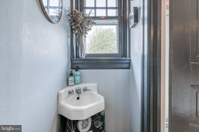 $650,000 | 125 West Springfield Avenue, Philadelphia, PA 19118