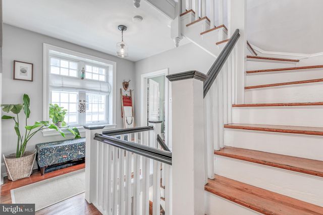 $650,000 | 125 West Springfield Avenue, Philadelphia, PA 19118