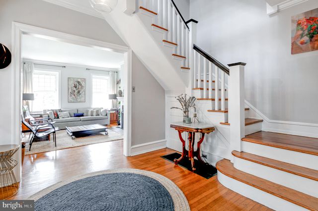 $650,000 | 125 West Springfield Avenue, Philadelphia, PA 19118