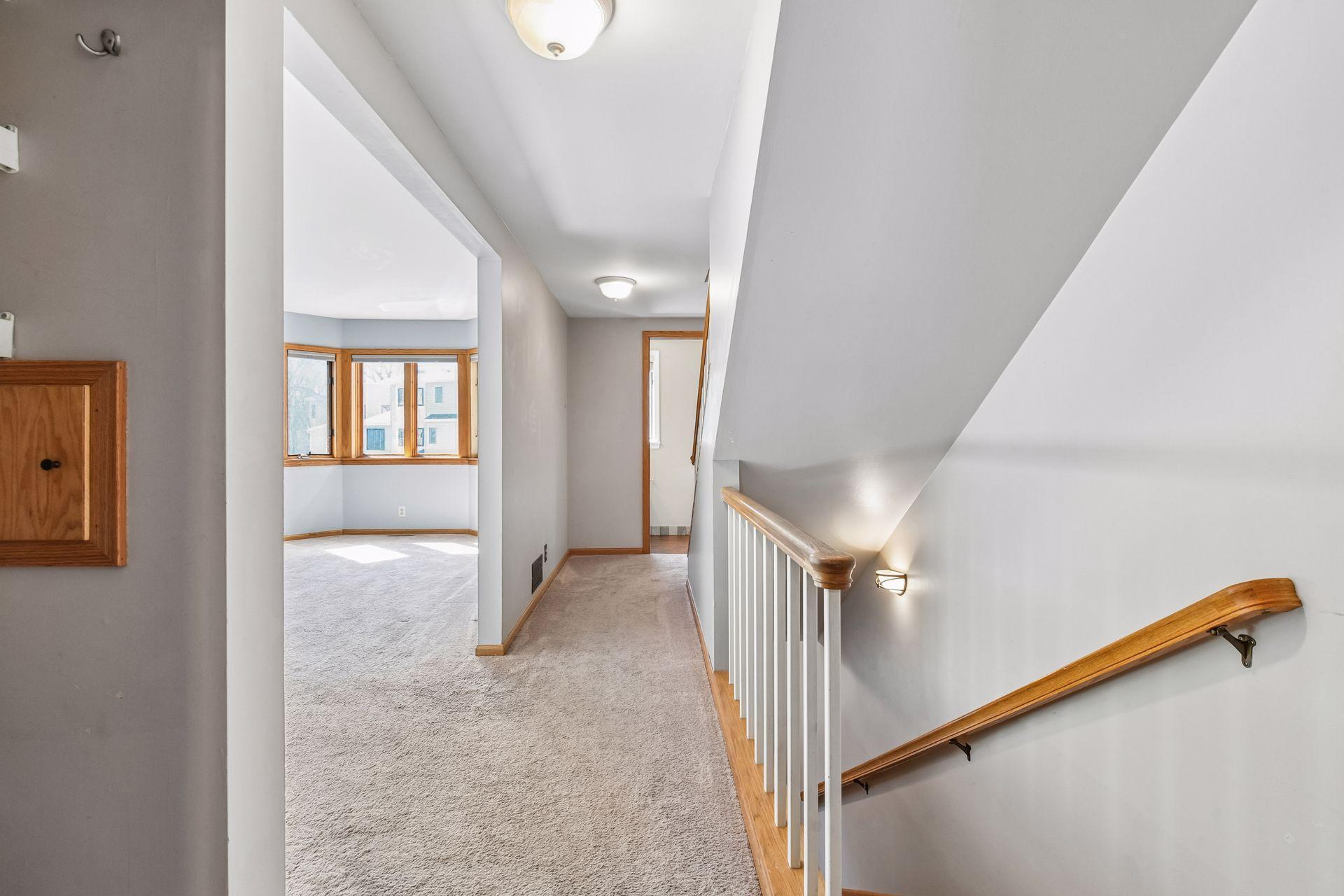 4943 Bayswater Road Minnetonka, MN 55345 - Photo 19 of 56