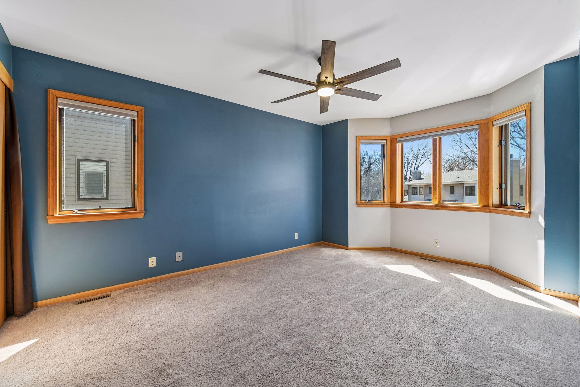 4943 Bayswater Road Minnetonka, MN 55345 - Photo 21 of 56