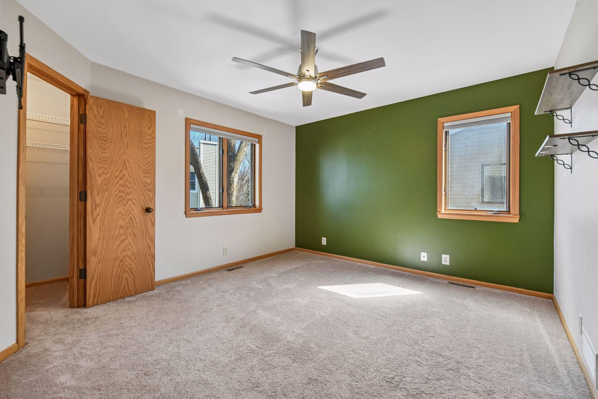 4943 Bayswater Road Minnetonka, MN 55345 - Photo 27 of 56