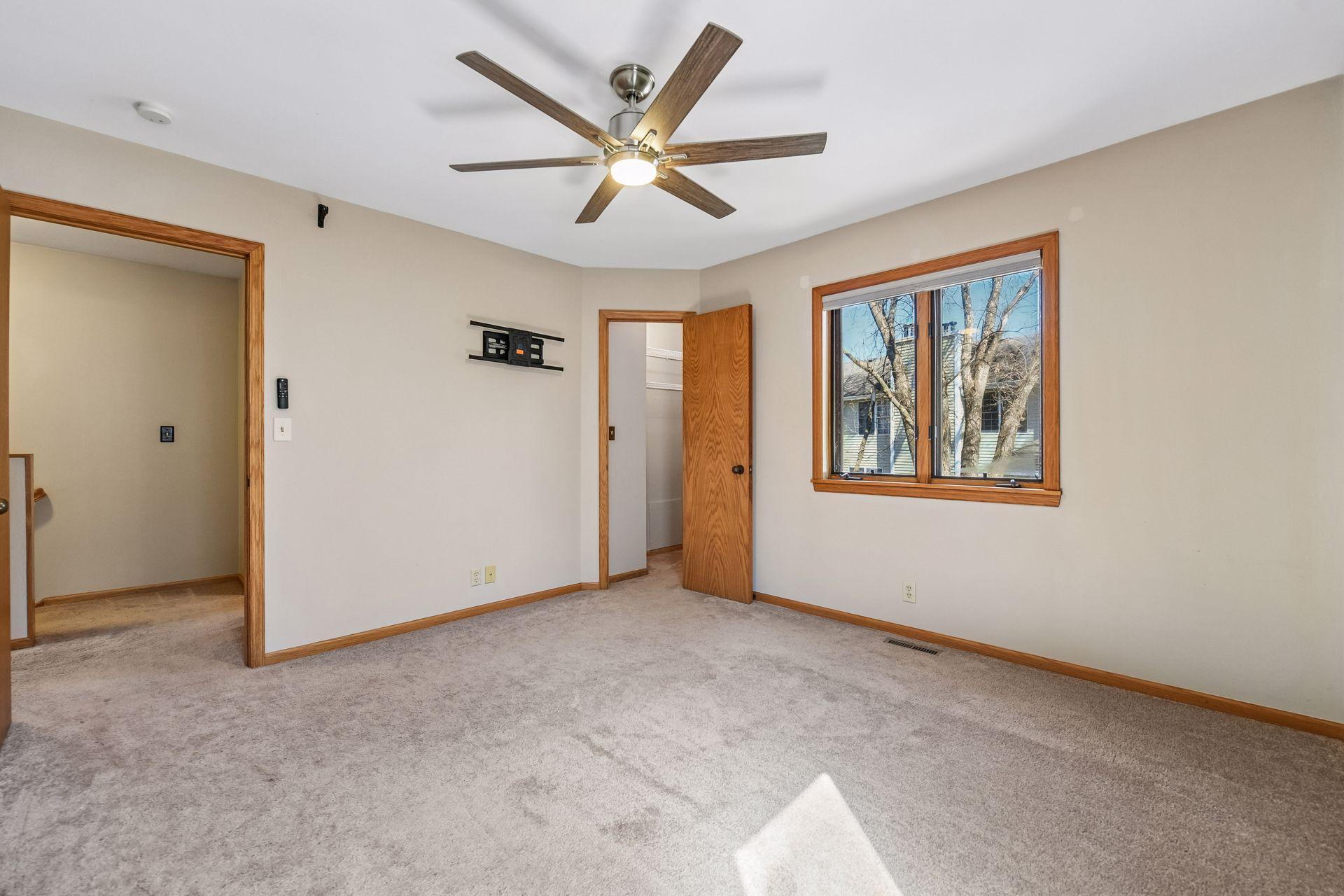 4943 Bayswater Road Minnetonka, MN 55345 - Photo 29 of 56