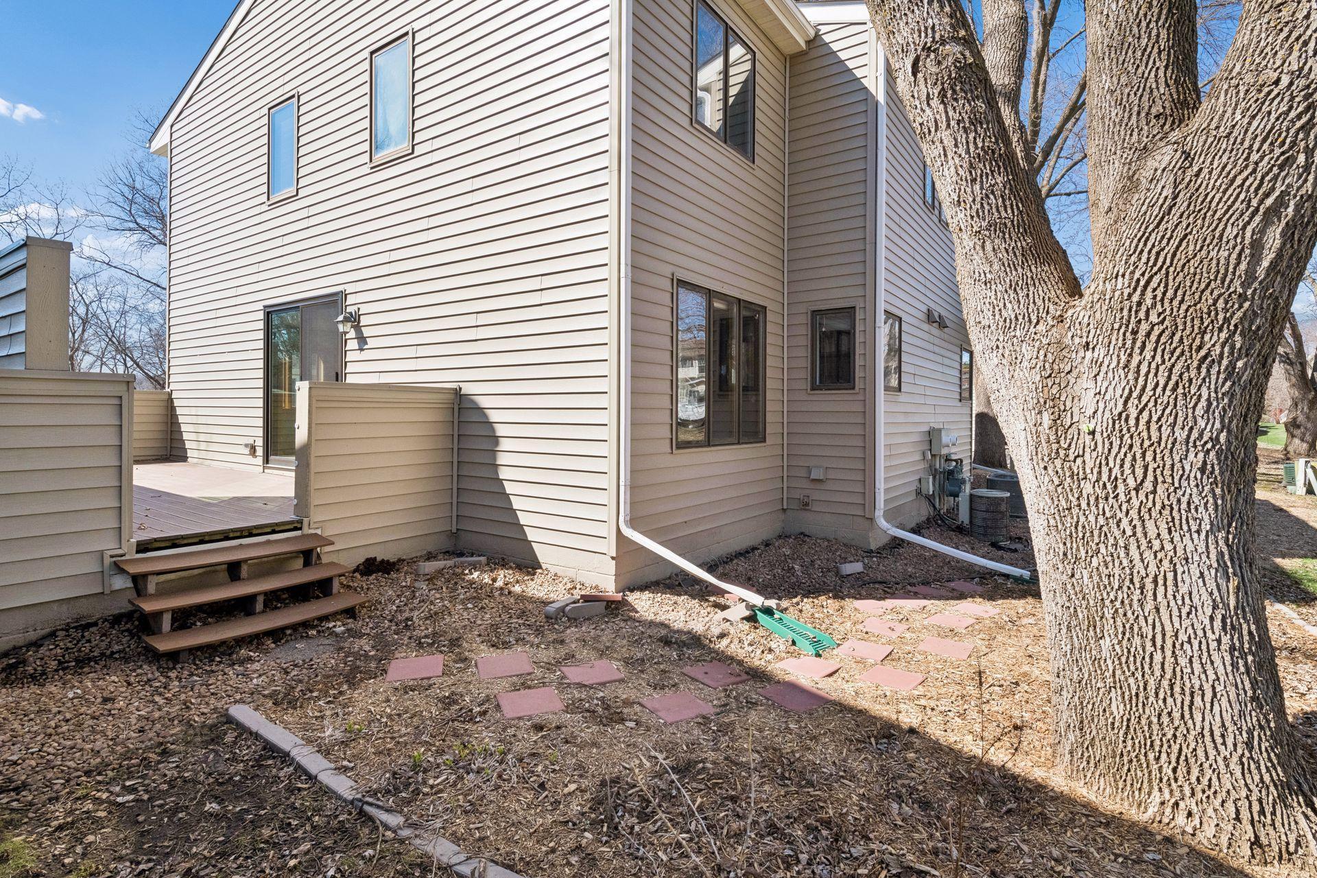 4943 Bayswater Road Minnetonka, MN 55345 - Photo 36 of 56