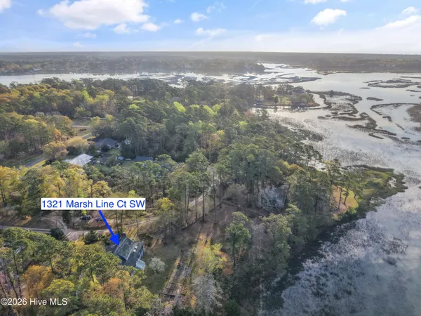 $899,900 | 1325 Marsh Line Court Southwest, Shallotte, NC 28470