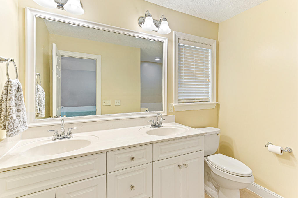 25 Old Hunt Road Pinehurst, NC 28374 - Photo 22 of 47 Master Bathroom