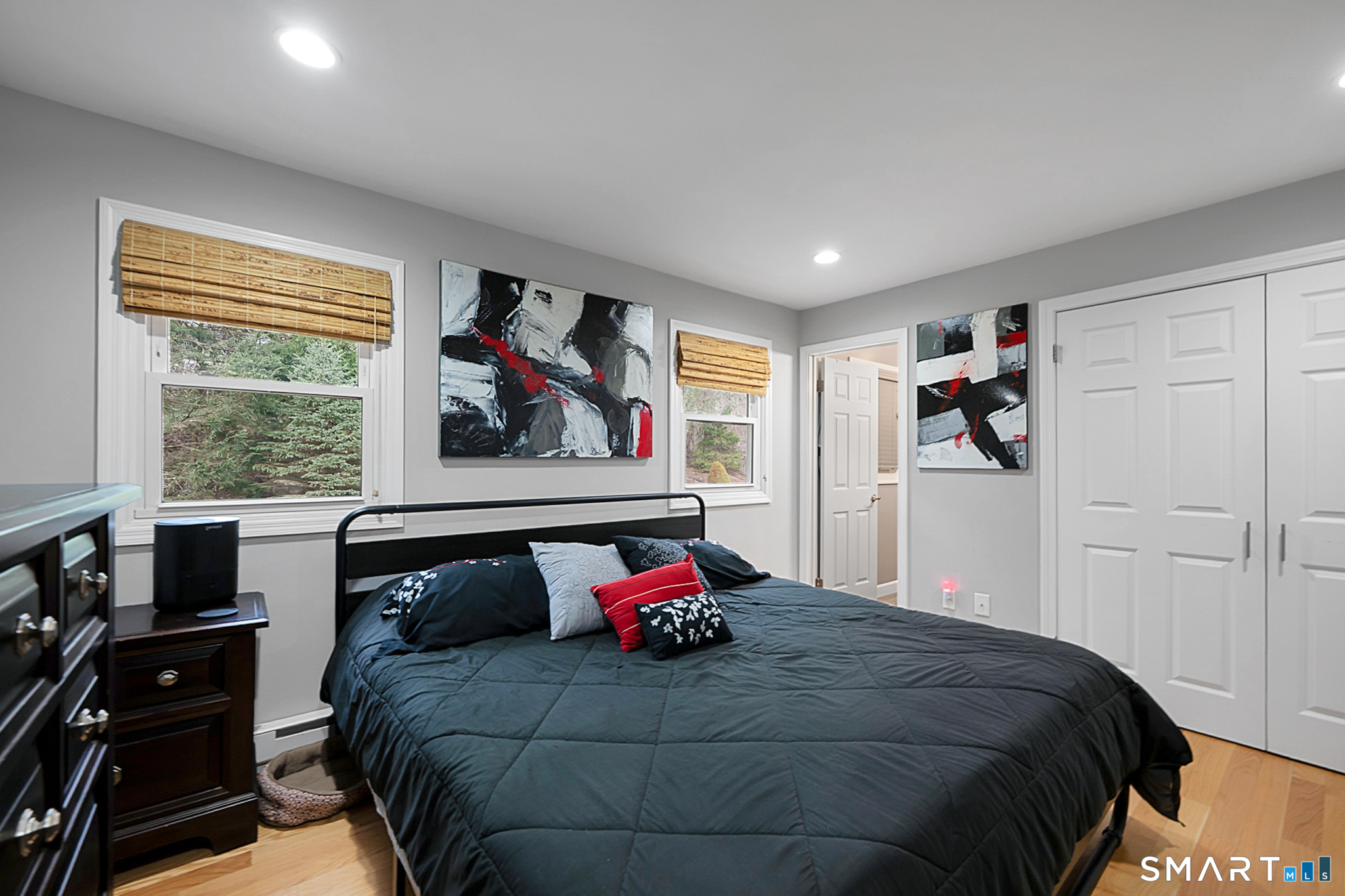 69 Strawberry Hill Road Bristol, CT 06010 - Photo 11 of 29