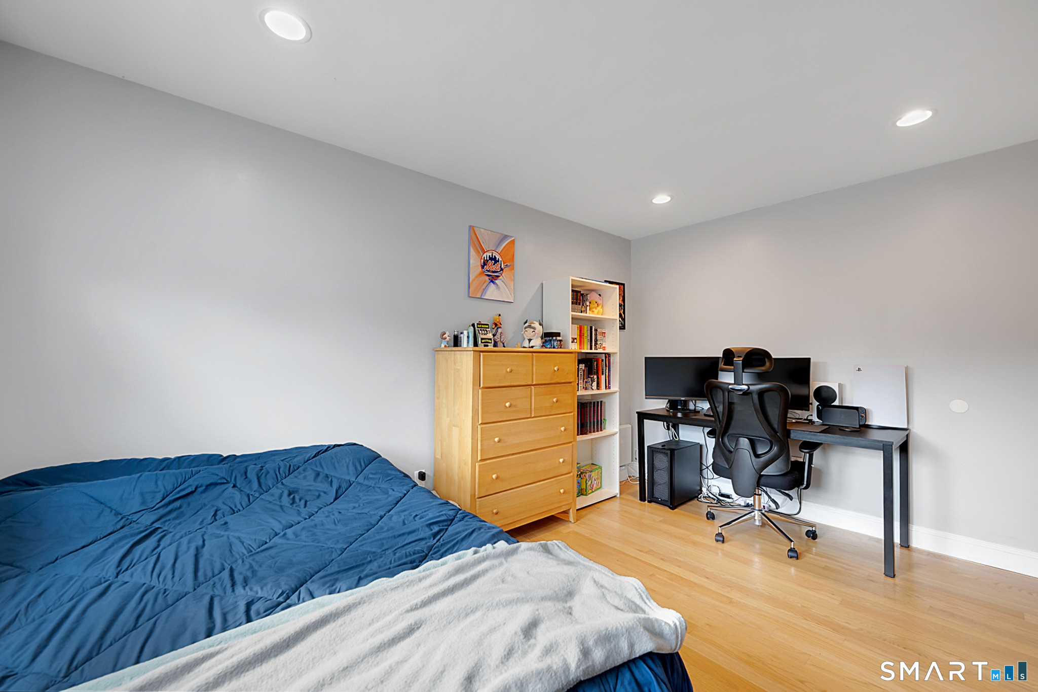 69 Strawberry Hill Road Bristol, CT 06010 - Photo 17 of 29