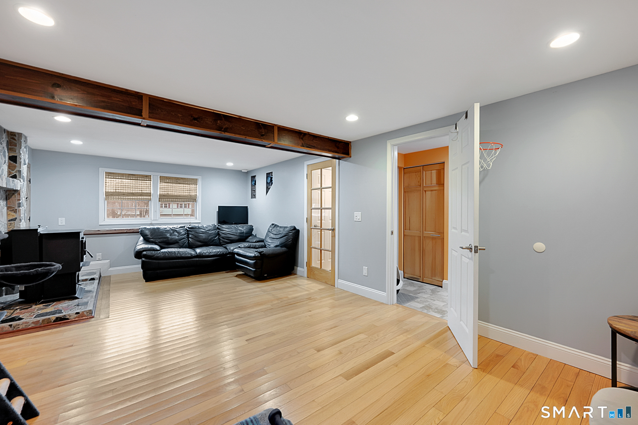 69 Strawberry Hill Road Bristol, CT 06010 - Photo 23 of 29