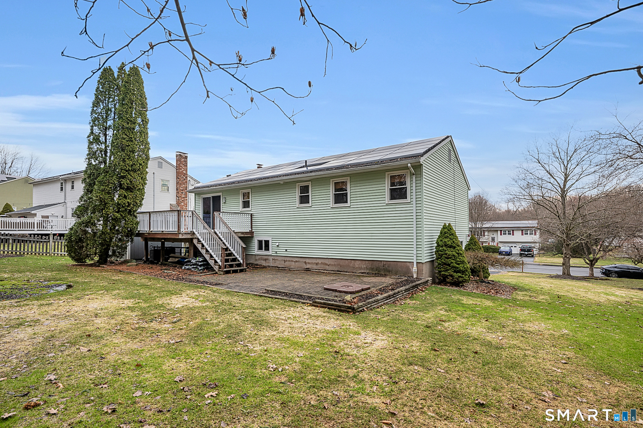 69 Strawberry Hill Road Bristol, CT 06010 - Photo 25 of 29