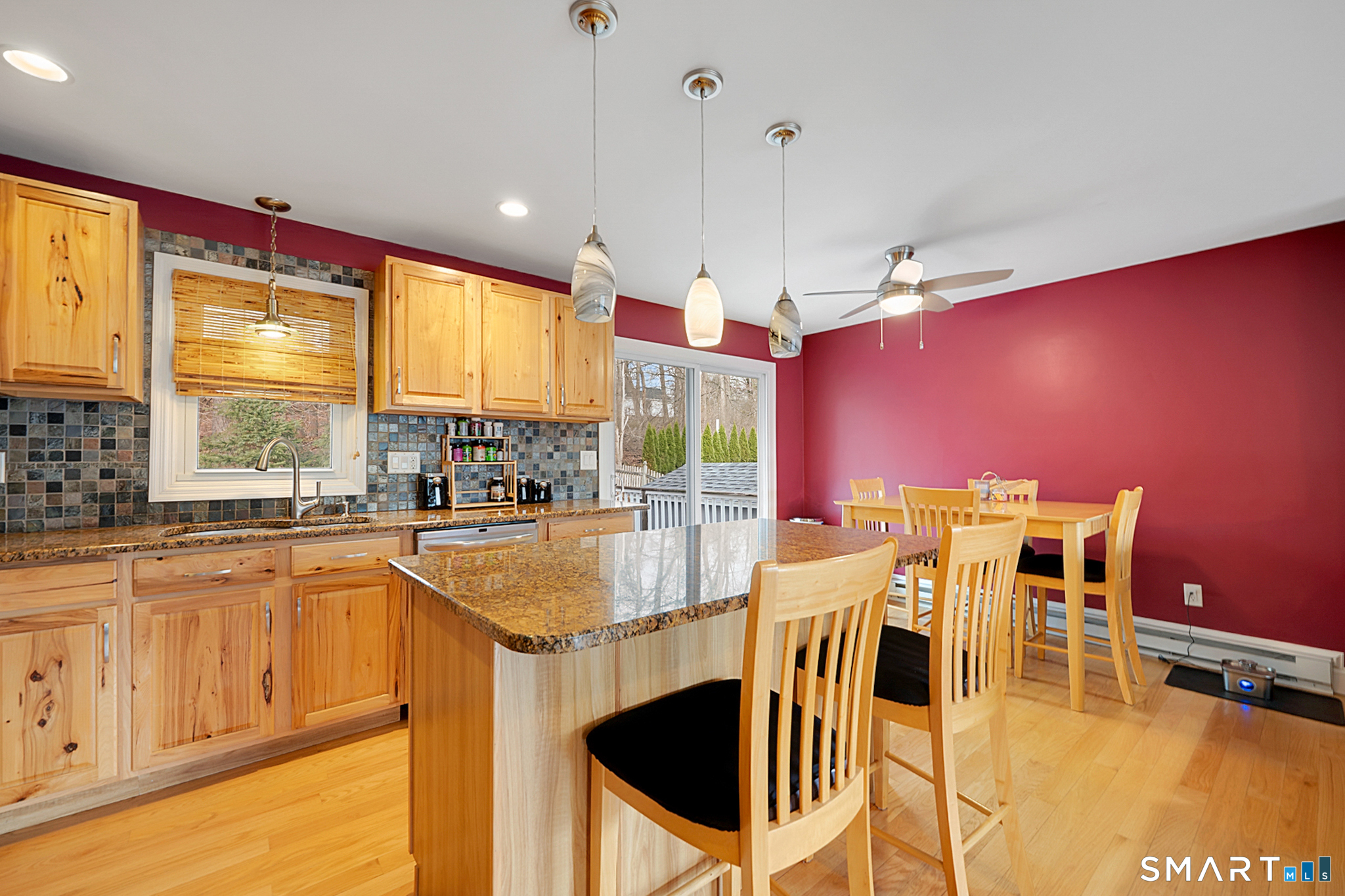 69 Strawberry Hill Road Bristol, CT 06010 - Photo 6 of 29