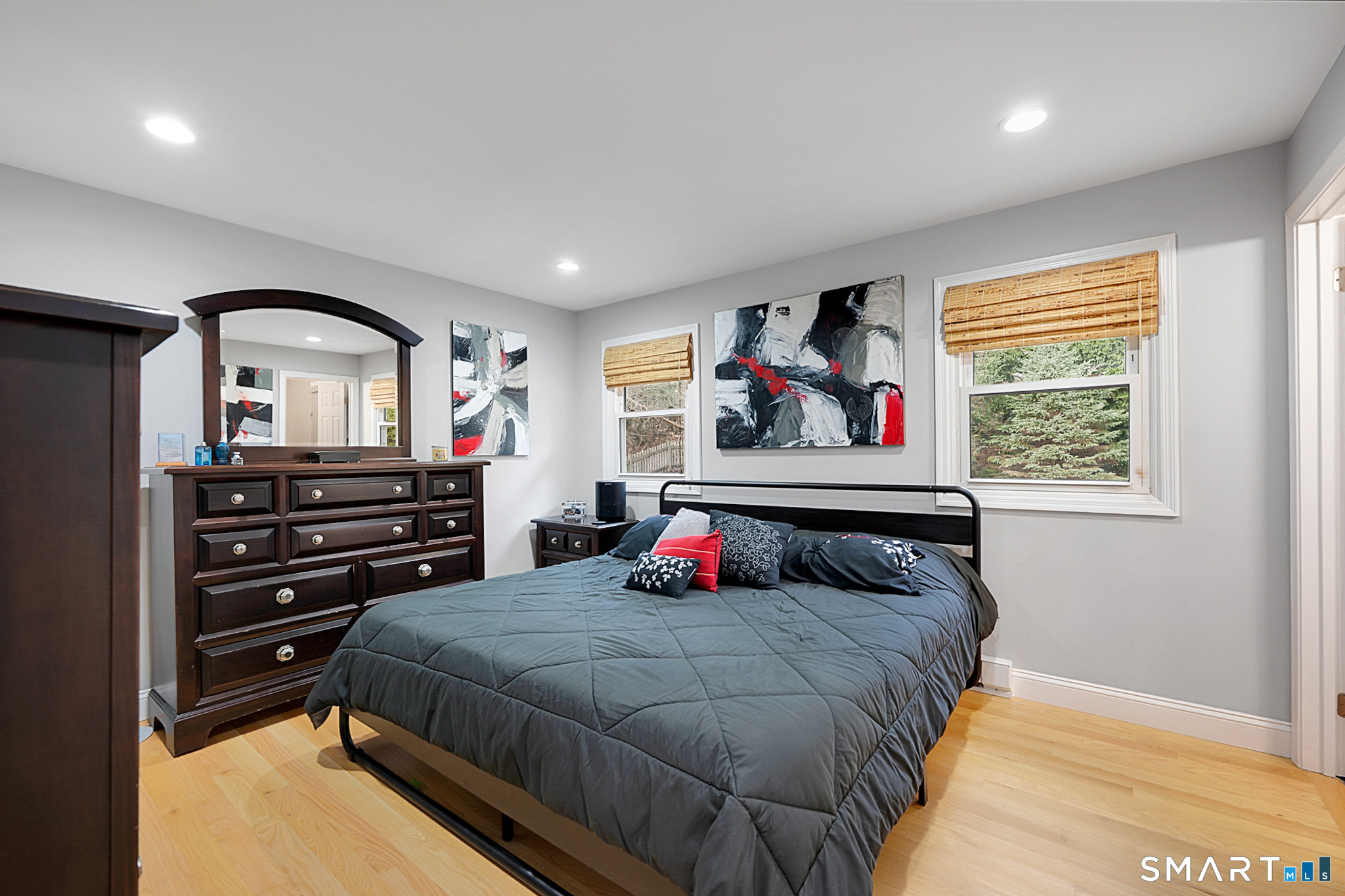 69 Strawberry Hill Road Bristol, CT 06010 - Photo 10 of 29