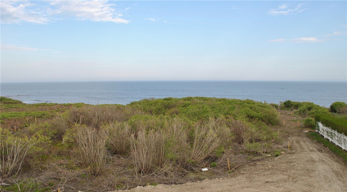 1028 Ocean Road Narragansett, RI 02882 - Photo 24 of 27