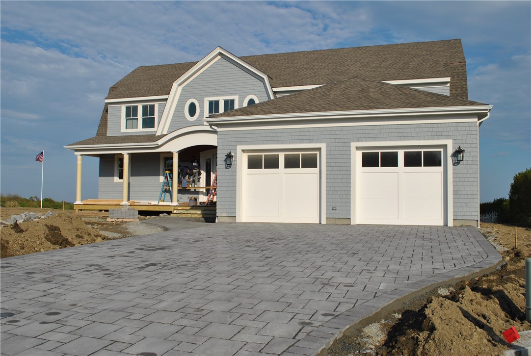 1028 Ocean Road Narragansett, RI 02882 - Photo 3 of 27
