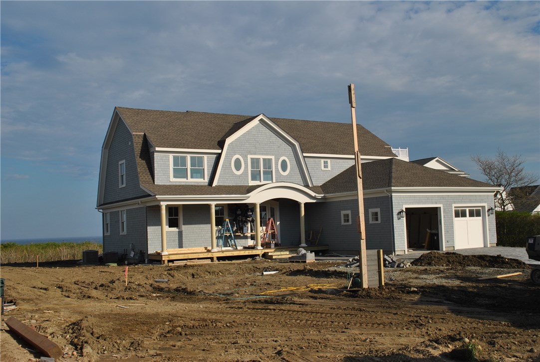 1028 Ocean Road Narragansett, RI 02882 - Photo 4 of 27