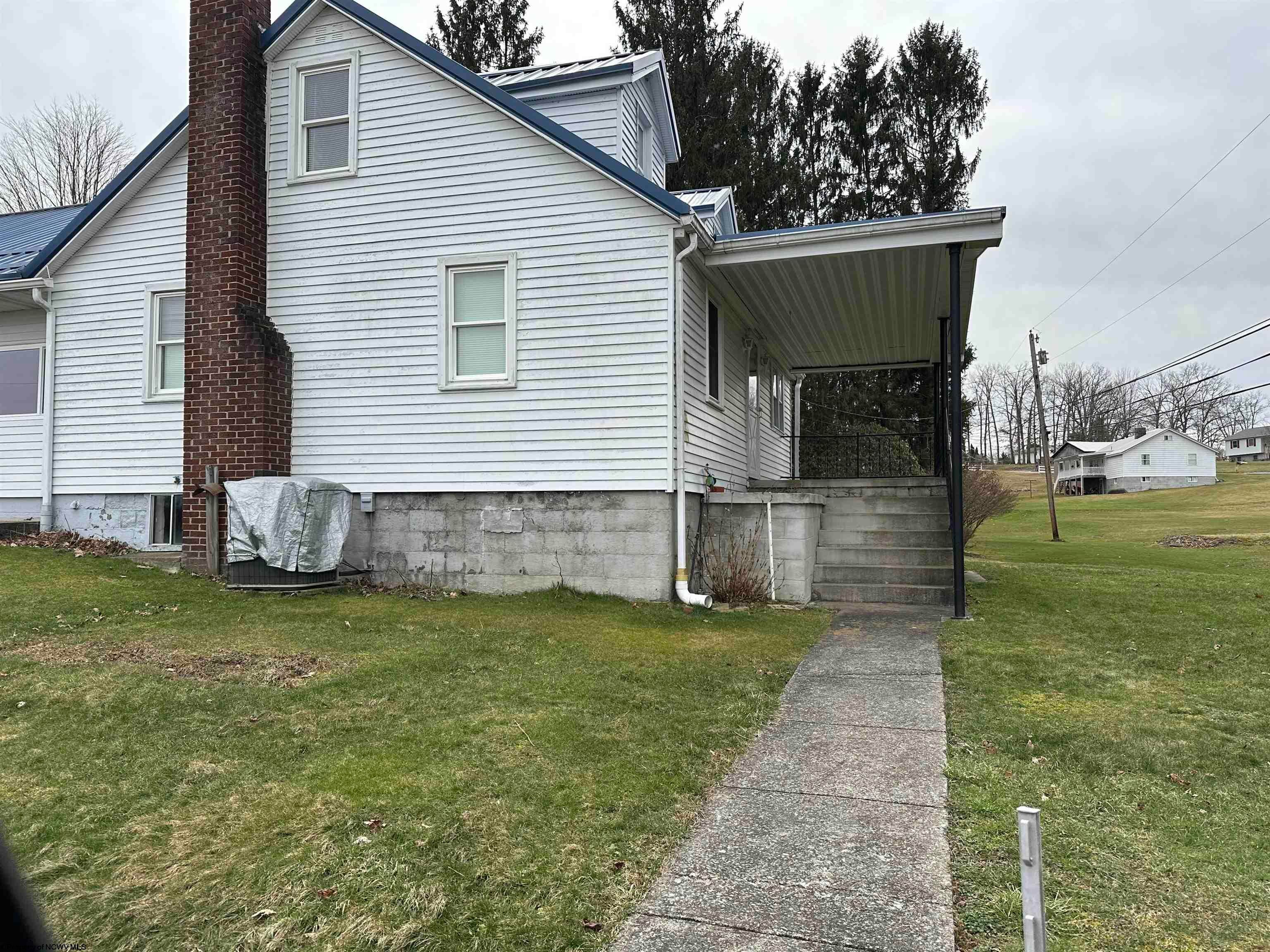 505 Mountainview Road Morgantown, WV 26508 - Photo 5 of 26 Gallery Image 5