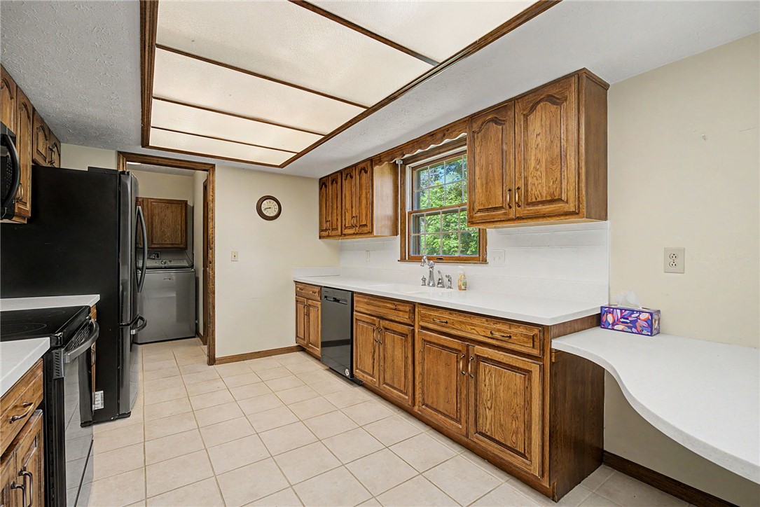 9909 Sheehan Road Centerville, OH 45458 - Photo 13 of 50