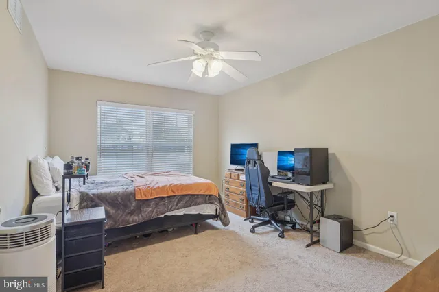 $699,999 | 17 Ridgeview Road, Delran, NJ 08075