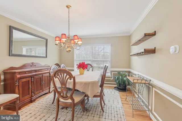 $699,999 | 17 Ridgeview Road, Delran, NJ 08075