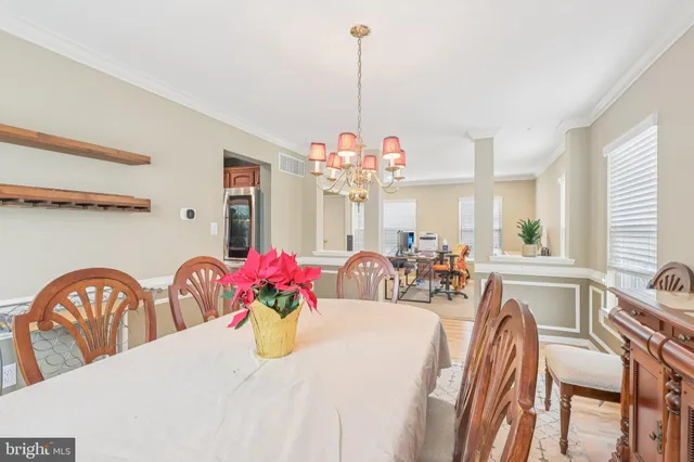 $699,999 | 17 Ridgeview Road, Delran, NJ 08075