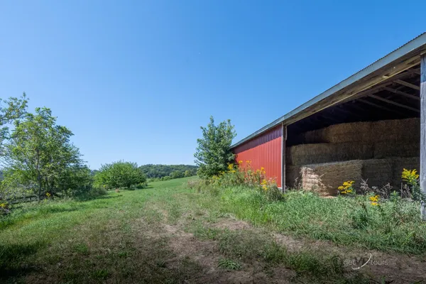 $599,000 | 3175 West Mitchell Road, Hanover, IL 61041