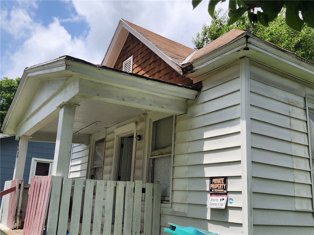 522 East Johnson Avenue Decatur, IL 62526 - Photo 4 of 11