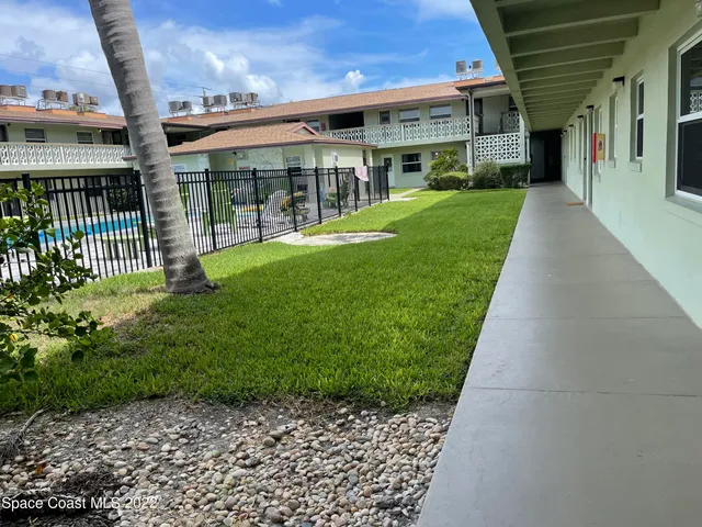 $1,500 | 5600 North Banana River Boulevard, Unit 25, Cocoa Beach, FL 32931