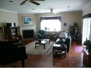 1365 Cooks Valley Road Kingsport, TN 37664 - Photo 7 of 24 Family Room