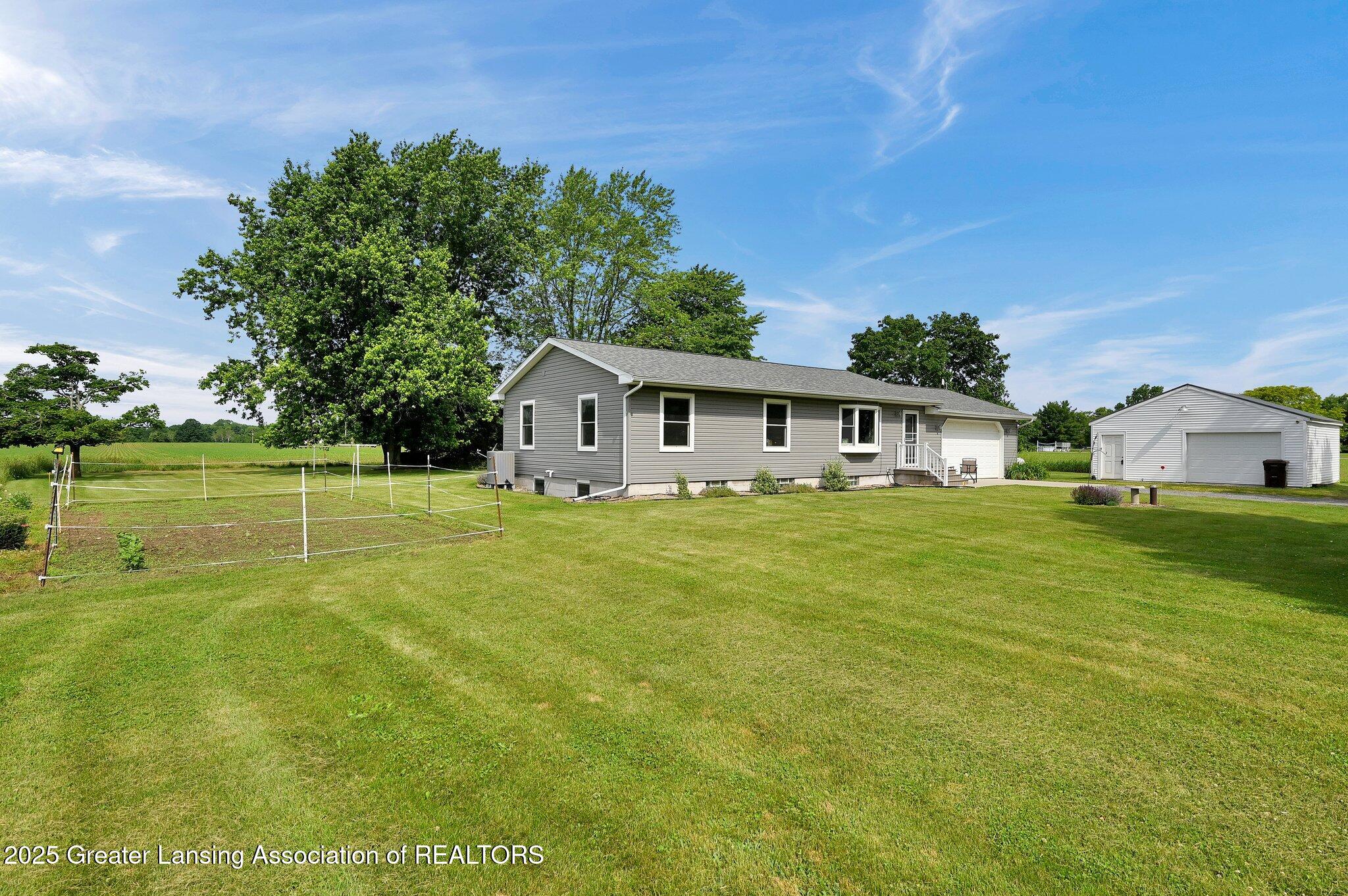 3220 Meridian Road Leslie, MI 49251 - Photo 3 of 50 31-web-or-mls-Open Ended Media-31