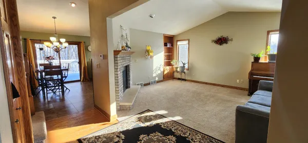 $455,000 | W2286 Valleywood Lane, Appleton, WI 54915