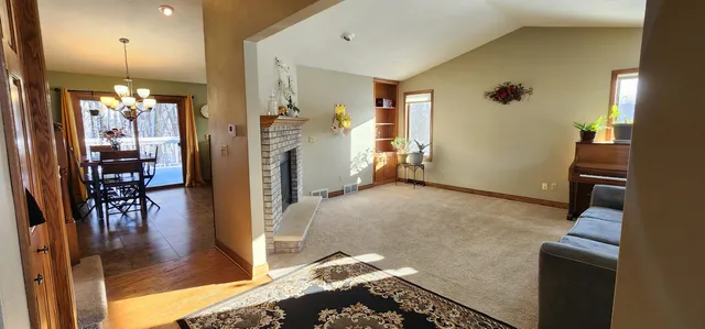 $455,000 | W2286 Valleywood Lane, Appleton, WI 54915