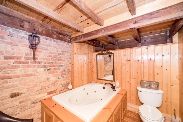 $1,099,900 | 2416 Lowesville Road, Amherst, VA 24521