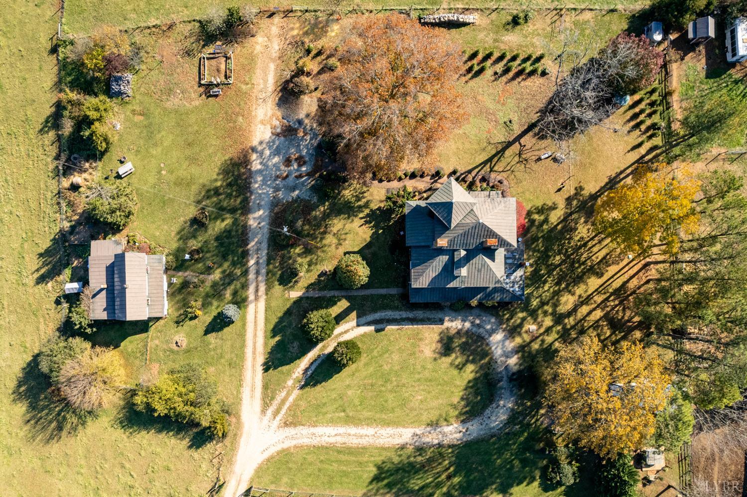 2416 Lowesville Road Amherst, VA 24521 - Photo 24 of 98