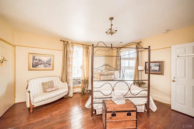 $1,099,900 | 2416 Lowesville Road, Amherst, VA 24521