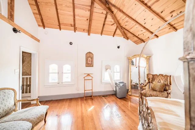 $1,099,900 | 2416 Lowesville Road, Amherst, VA 24521