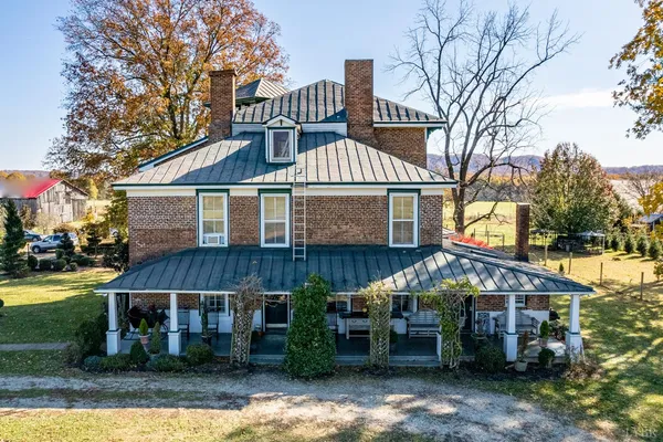 $1,099,900 | 2416 Lowesville Road, Amherst, VA 24521