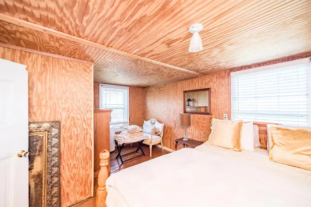 $1,099,900 | 2416 Lowesville Road, Amherst, VA 24521