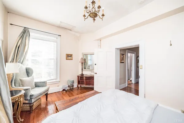 $1,099,900 | 2416 Lowesville Road, Amherst, VA 24521