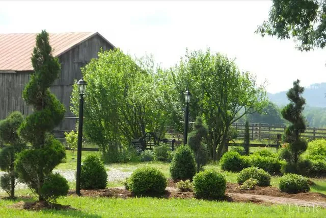 $1,099,900 | 2416 Lowesville Road, Amherst, VA 24521