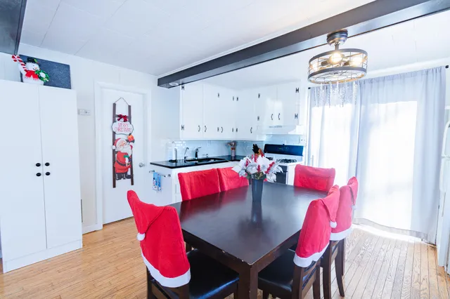 $389,000 | 502 Newbury Neck Road, Surry, ME 04684